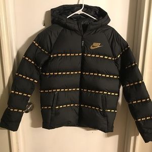Boys Nike bubble coat